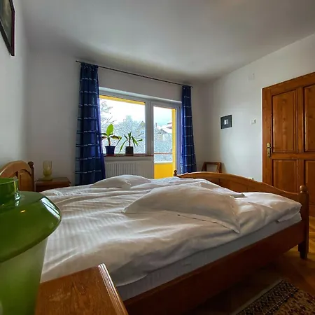 Liana Guest house