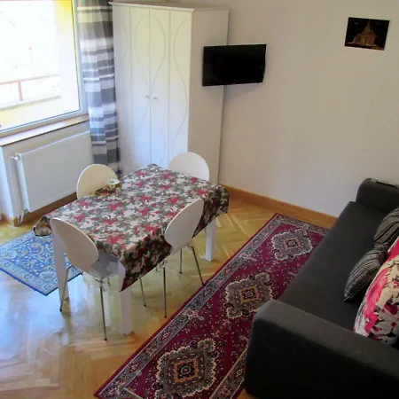 Liana Guest house 3*