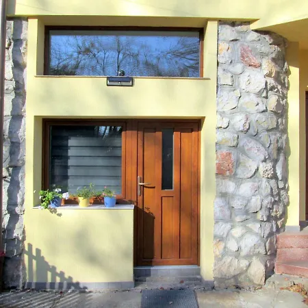 Liana 3* Brasov